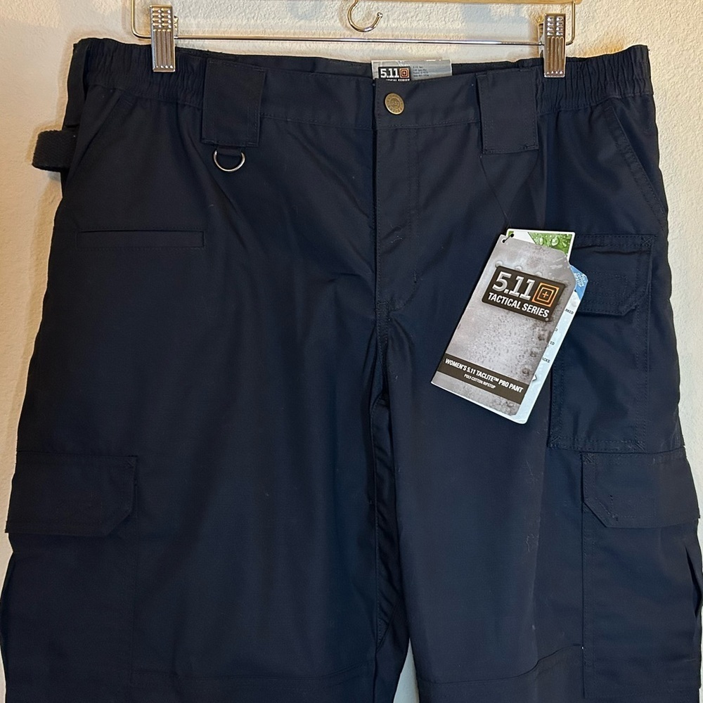 Women's Size 16 Tactical Pants Dark Navy Ripstop Firefighter and Emergency Srvc - Picture 1 of 13